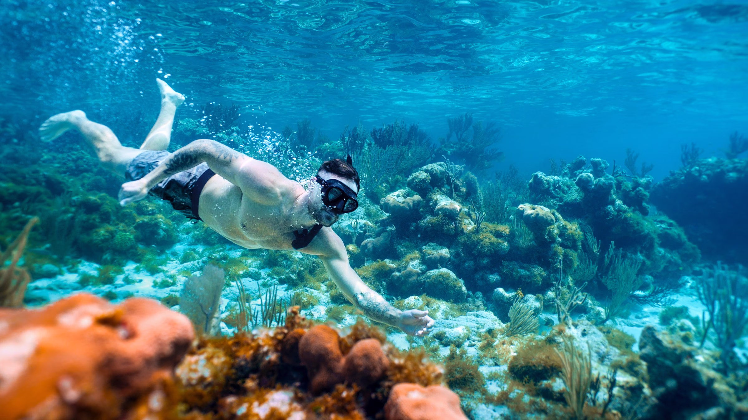 Marriott Bonvoy Moments one-point-drop experience activation with creator Dylan Efron
